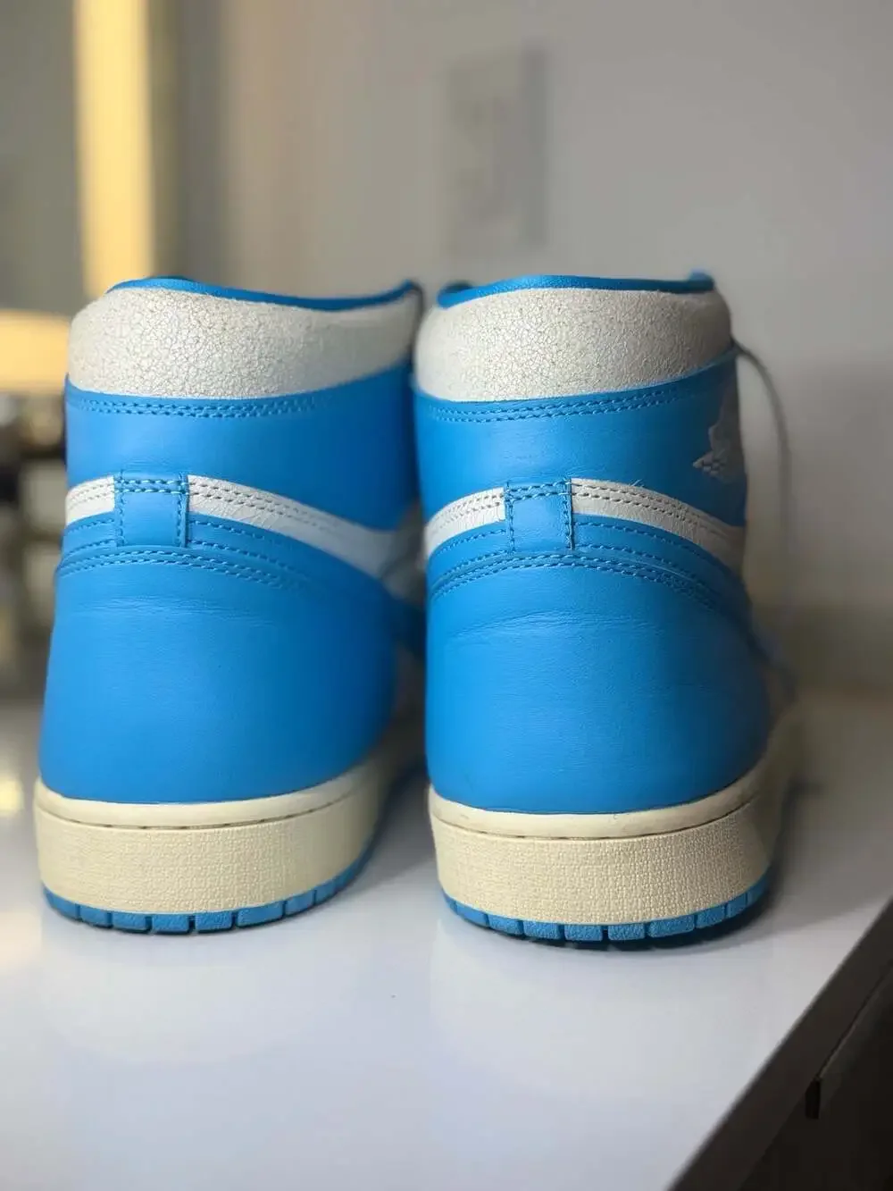 Air Jordan 1 Retro High OG 'UNC' (2015)